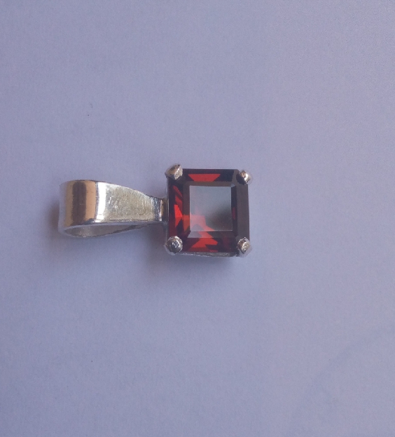 2.1ct Red Garnet Pendant