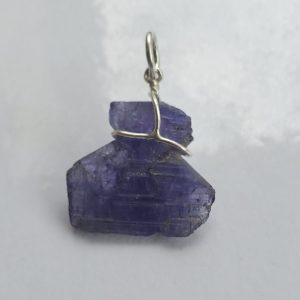 Raw tanzanite pendant