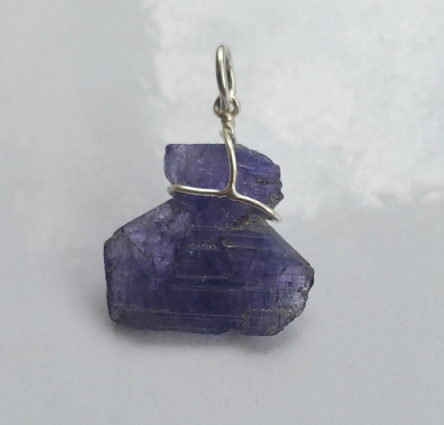 Raw tanzanite pendant