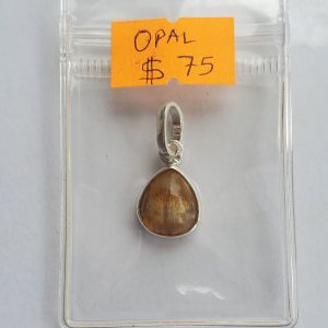 Opal pendant